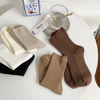 Düz Renk Pamuk Kadın Çorap Elastik Rahat Beraberlik Gevşek Kadın Socken Örgü Temel Basit Haki Günlük Kadın beyaz çoraplar
